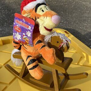 Singing Disney Christmas NOT Rocking Horse Tigger Gemmy Winnie the Pooh NWT 2008